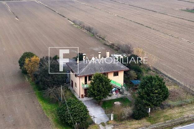 casa indipendente in vendita a Jesolo in zona Lido