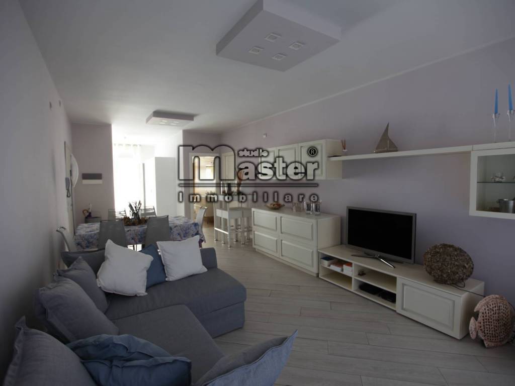appartamento in vendita a Jesolo in zona Lido