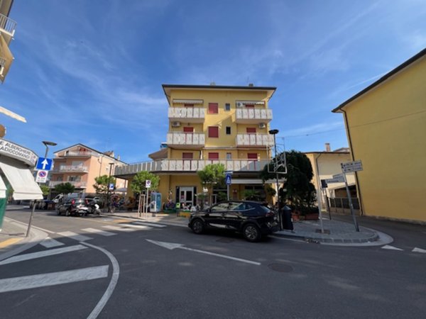 appartamento in vendita a Jesolo in zona Lido