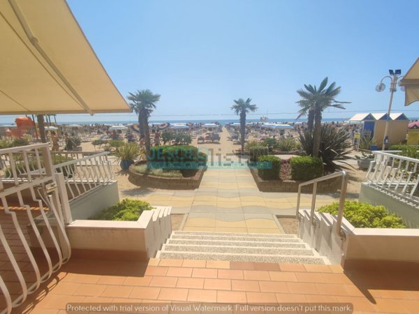 appartamento in vendita a Jesolo in zona Lido