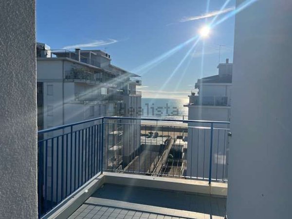 appartamento in vendita a Jesolo in zona Lido