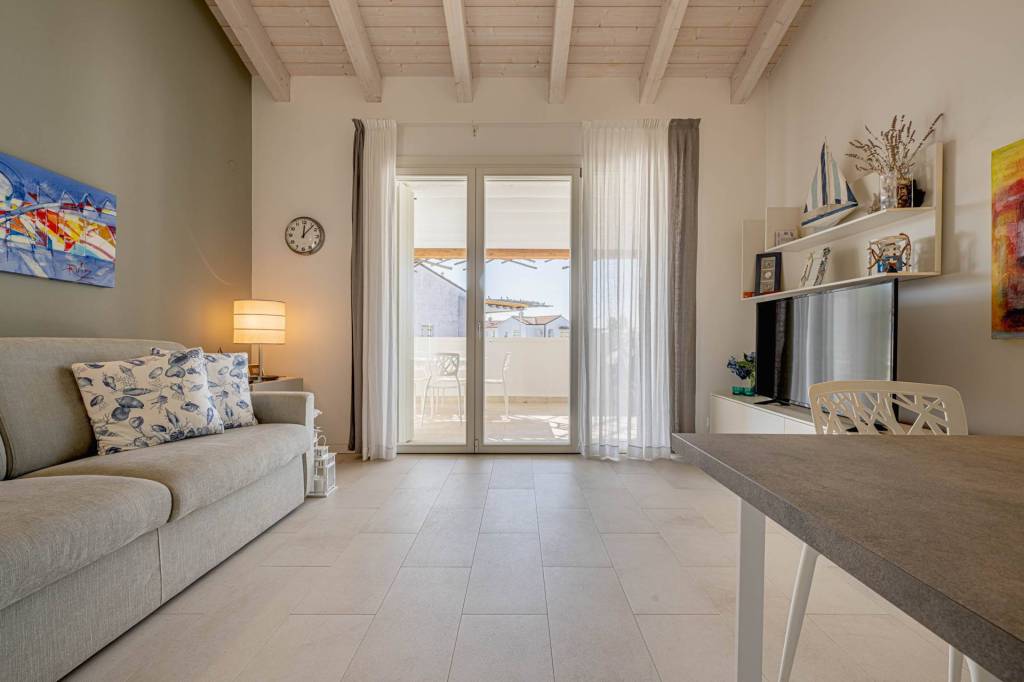 appartamento in vendita a Jesolo in zona Lido