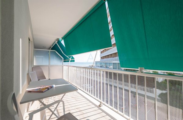 appartamento in vendita a Jesolo in zona Lido