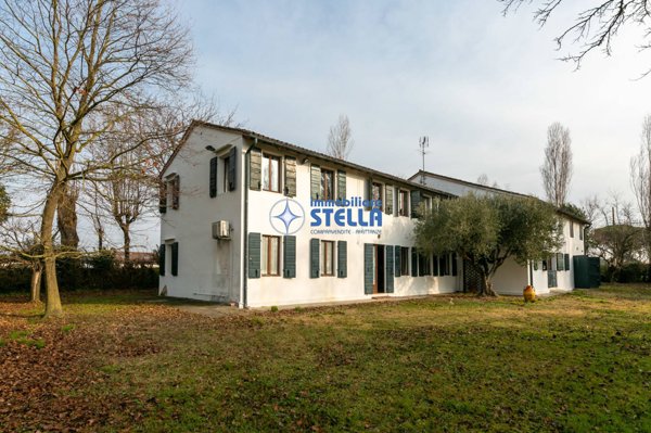 casa indipendente in vendita a Jesolo