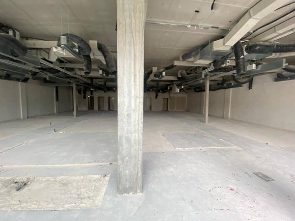 locale commerciale in vendita a Jesolo in zona Lido