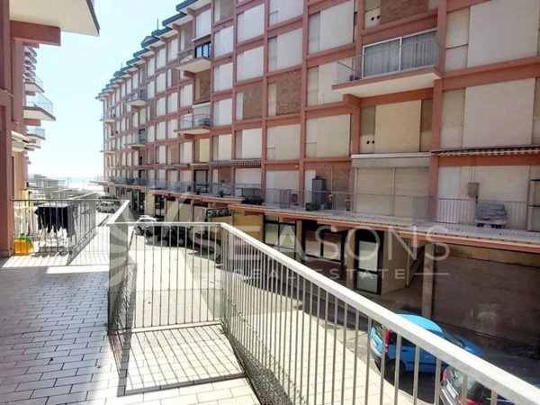 appartamento in vendita a Jesolo in zona Lido