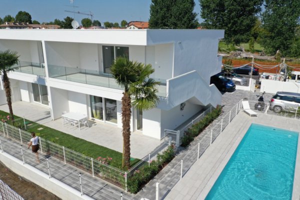 appartamento in vendita a Jesolo in zona Lido