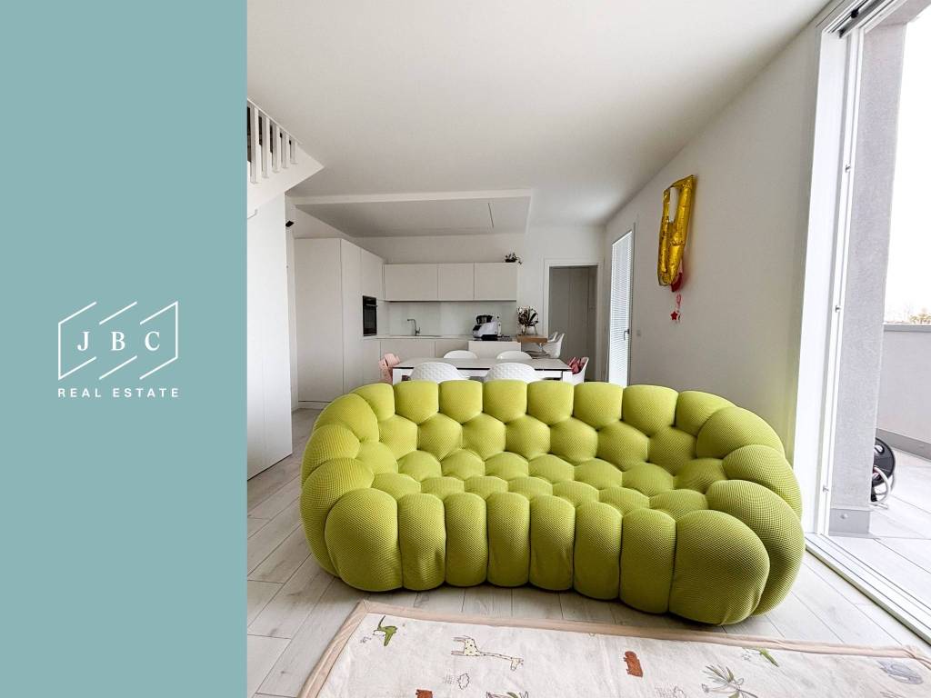 appartamento in vendita a Jesolo in zona Lido