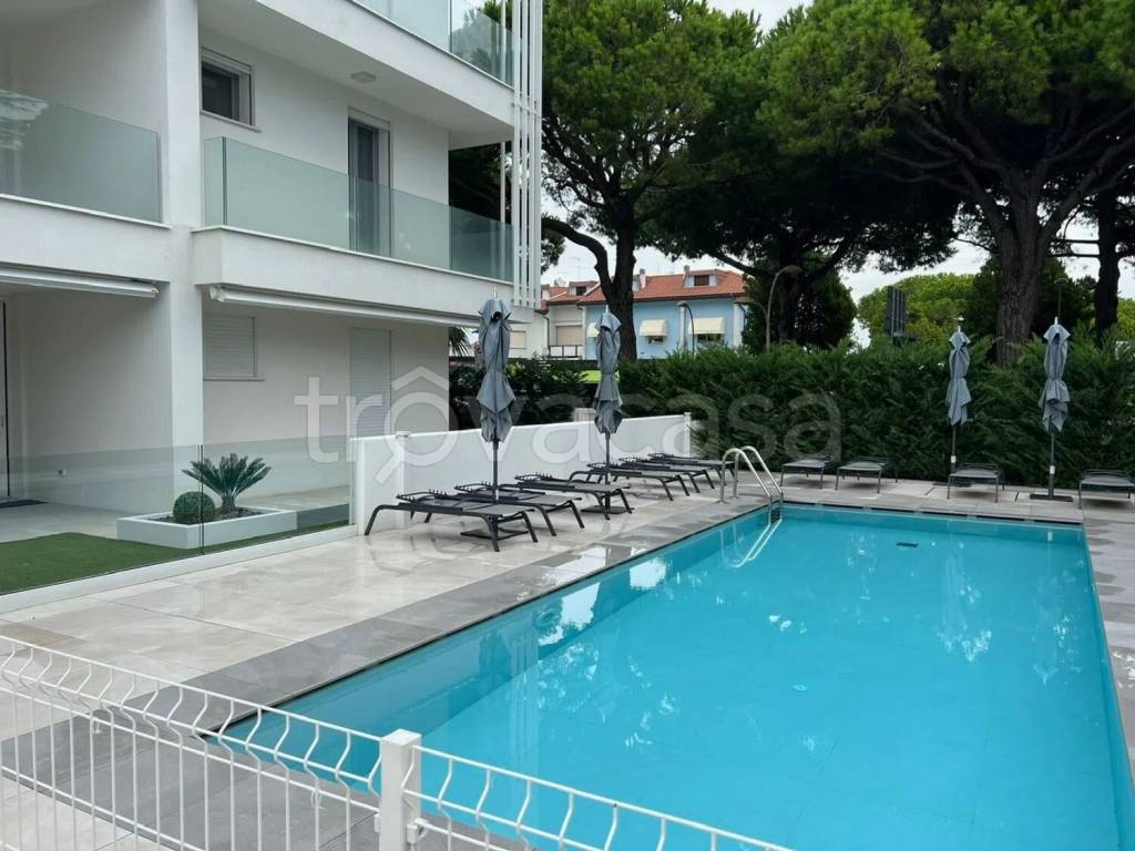 appartamento in vendita a Jesolo in zona Lido