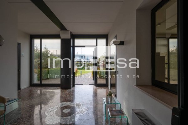 locale di sgombero in vendita a Jesolo