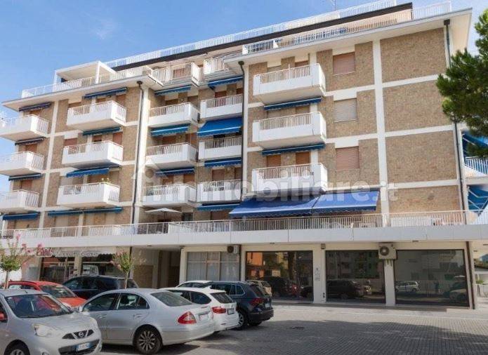 appartamento in vendita a Jesolo in zona Lido