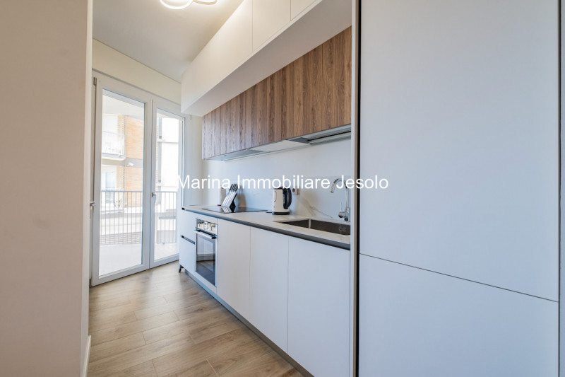 appartamento in vendita a Jesolo in zona Lido