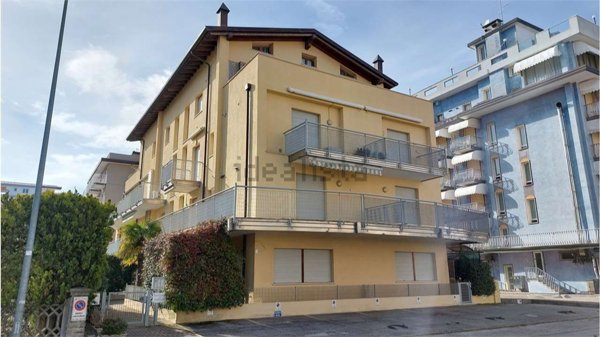 appartamento in vendita a Jesolo in zona Lido