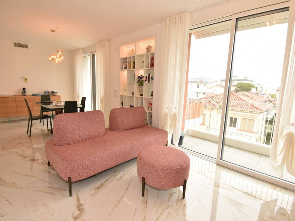 appartamento in vendita a Jesolo in zona Lido