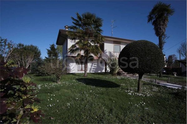 appartamento in vendita a Jesolo in zona Lido