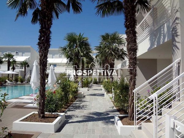 appartamento in vendita a Jesolo in zona Lido