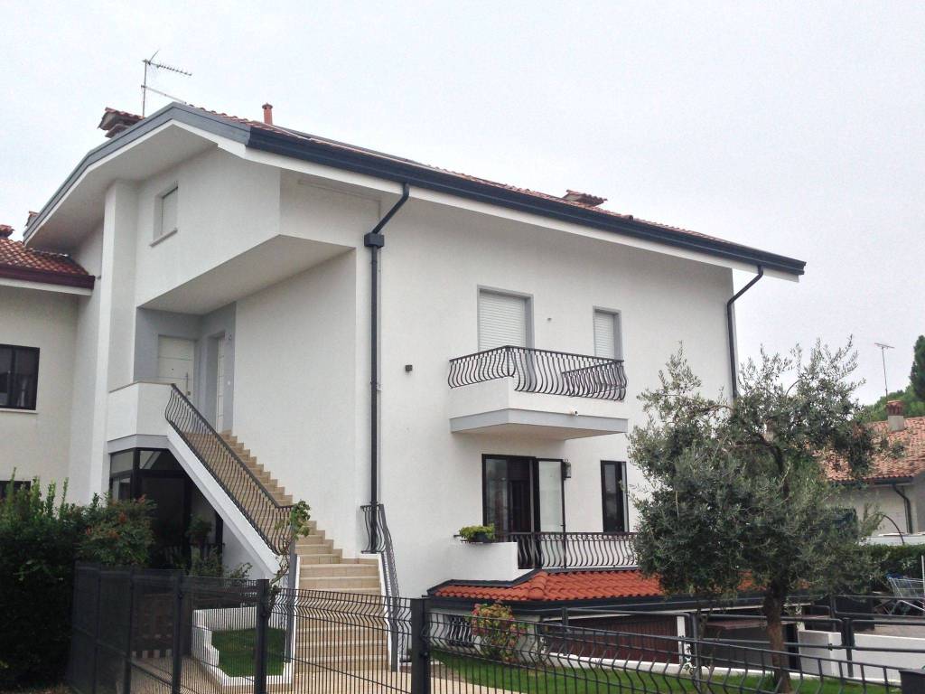 appartamento in vendita a Jesolo in zona Lido