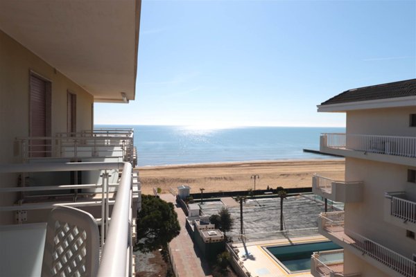 appartamento in vendita a Jesolo in zona Lido