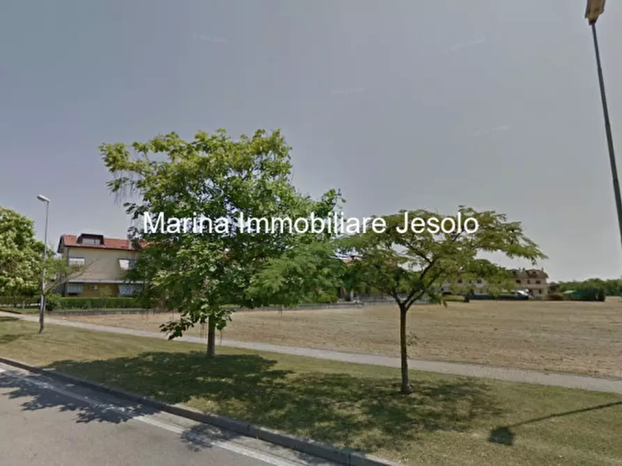 terreno edificabile in vendita a Jesolo
