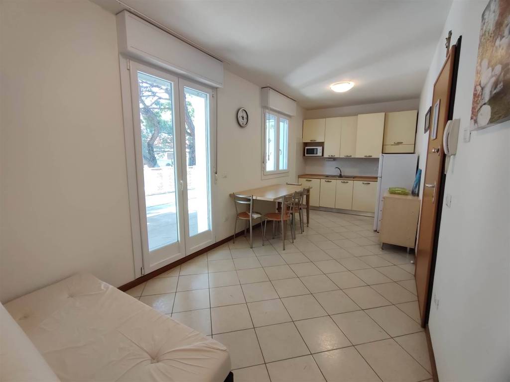 appartamento in vendita a Jesolo in zona Lido