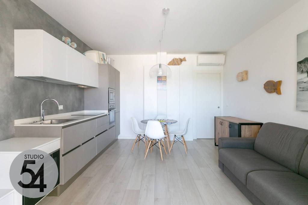 appartamento in vendita a Jesolo in zona Lido