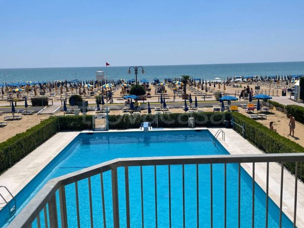 appartamento in vendita a Jesolo in zona Lido