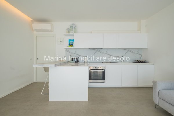 appartamento in vendita a Jesolo in zona Lido