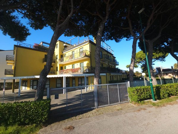 appartamento in vendita a Jesolo in zona Lido
