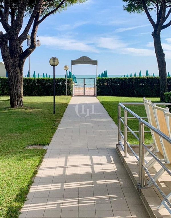 appartamento in vendita a Jesolo in zona Lido
