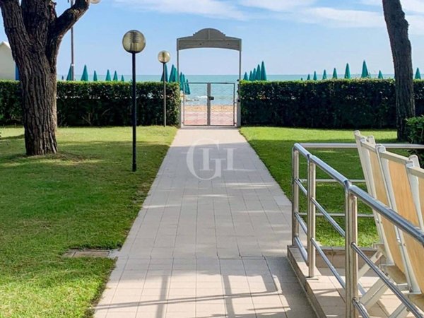 appartamento in vendita a Jesolo in zona Lido