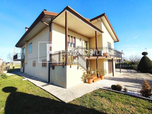 casa indipendente in vendita a Jesolo