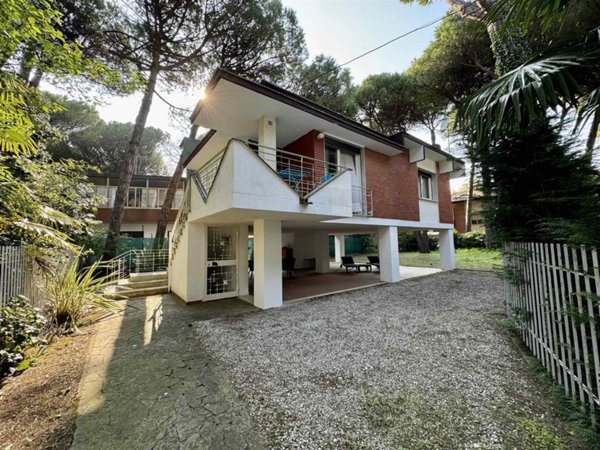 casa indipendente in vendita a Jesolo