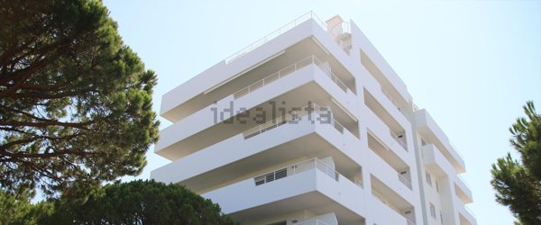 appartamento in vendita a Jesolo in zona Lido