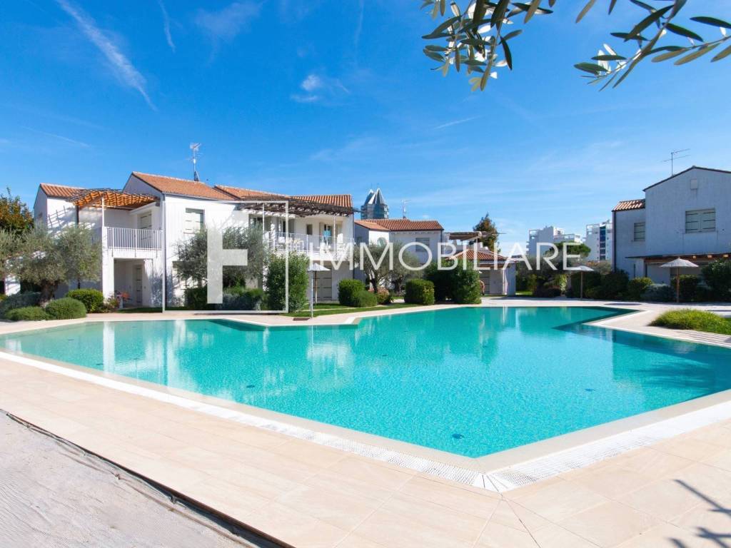 appartamento in vendita a Jesolo in zona Lido