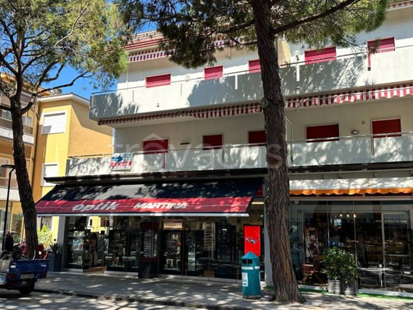 appartamento in vendita a Jesolo in zona Lido