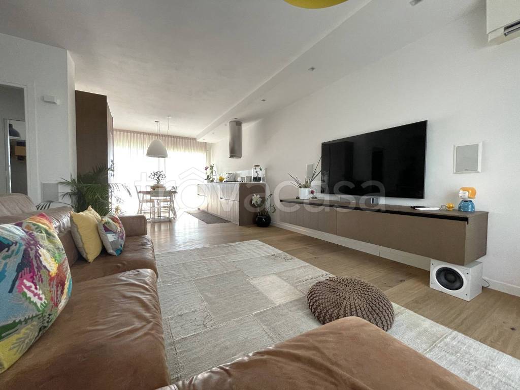 casa indipendente in vendita a Jesolo in zona Lido