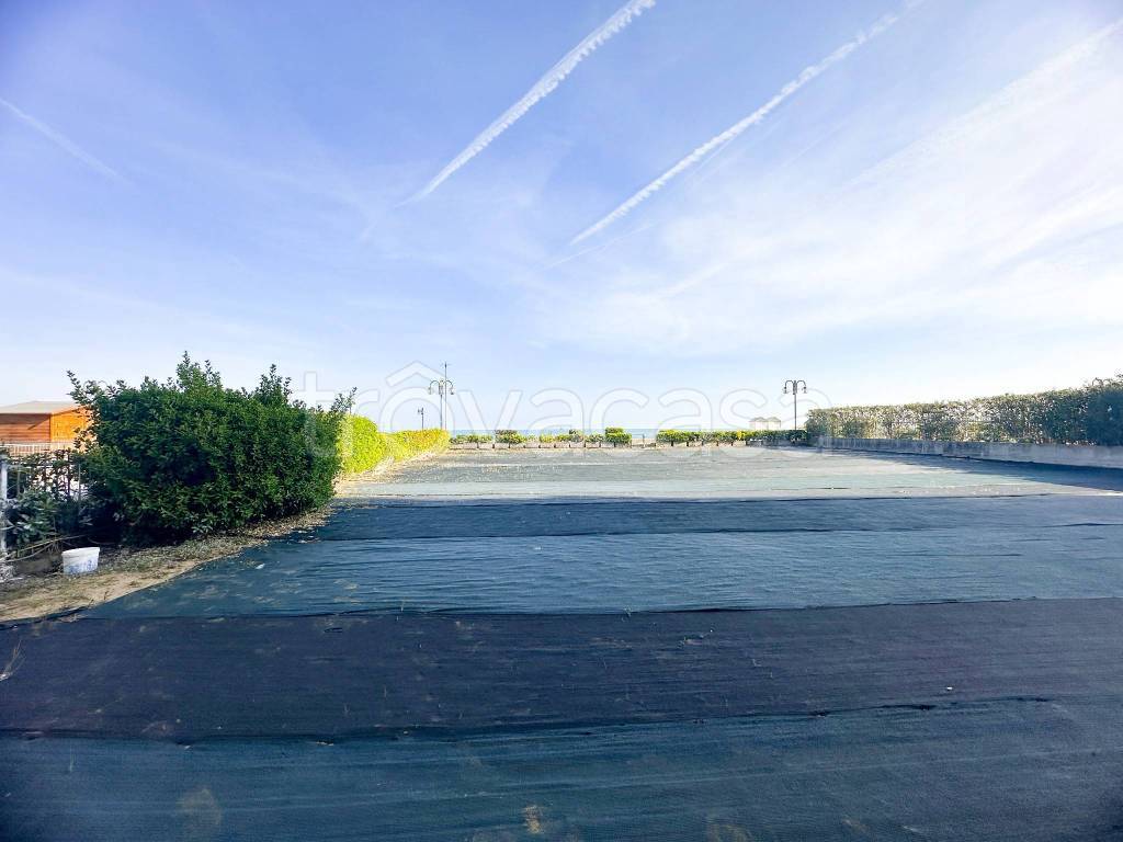 appartamento in vendita a Jesolo in zona Lido