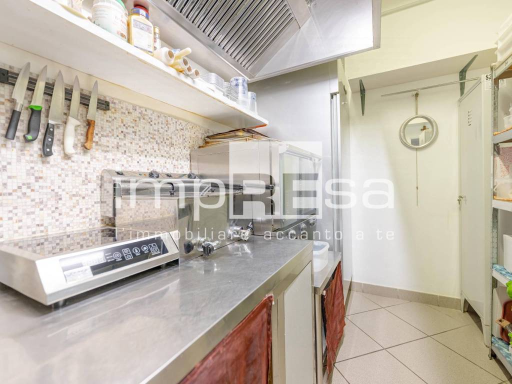 negozio in vendita a Jesolo in zona Lido
