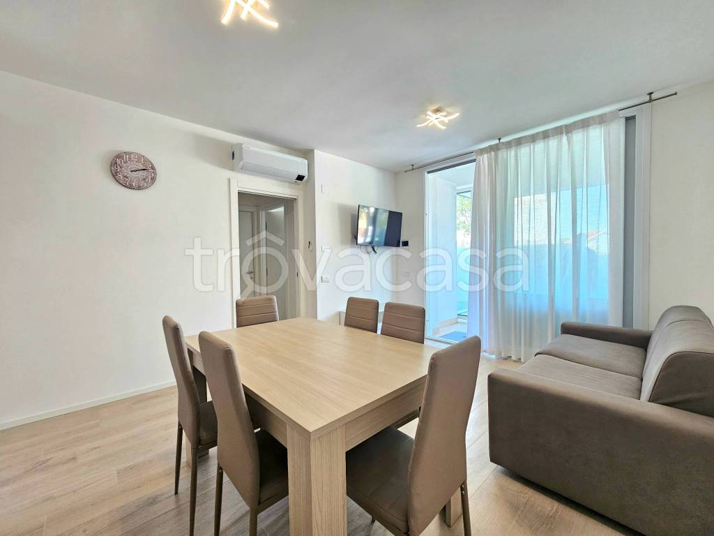 appartamento in vendita a Jesolo in zona Lido