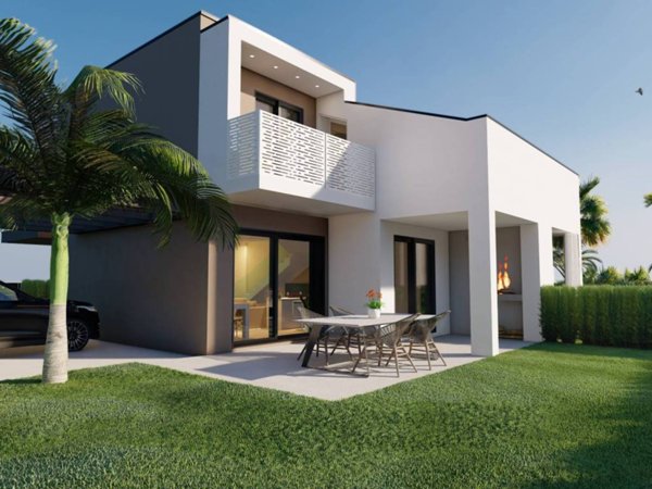 casa indipendente in vendita a Jesolo