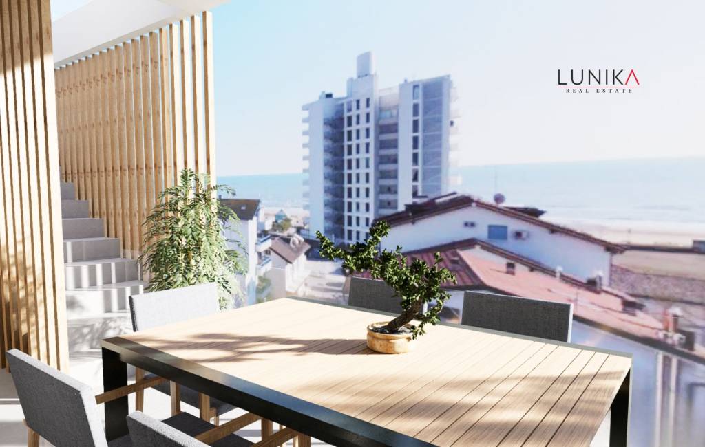 appartamento in vendita a Jesolo in zona Lido