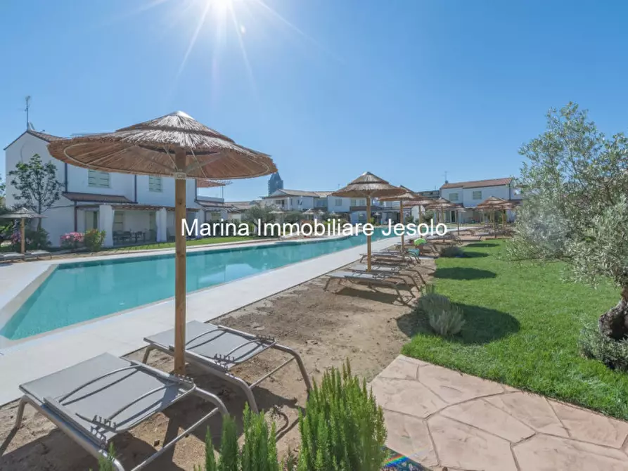 appartamento in vendita a Jesolo in zona Lido