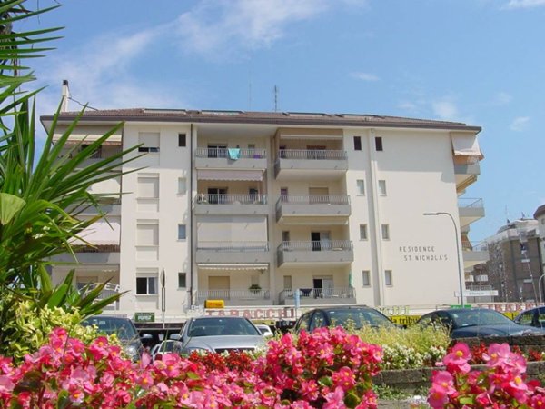 negozio in vendita a Jesolo in zona Lido
