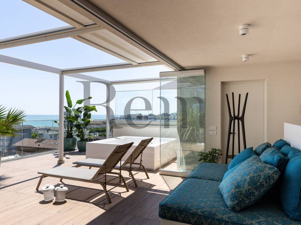 appartamento in vendita a Jesolo in zona Lido