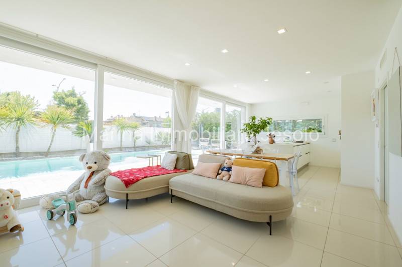 casa indipendente in vendita a Jesolo in zona Lido