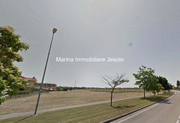terreno edificabile in vendita a Jesolo