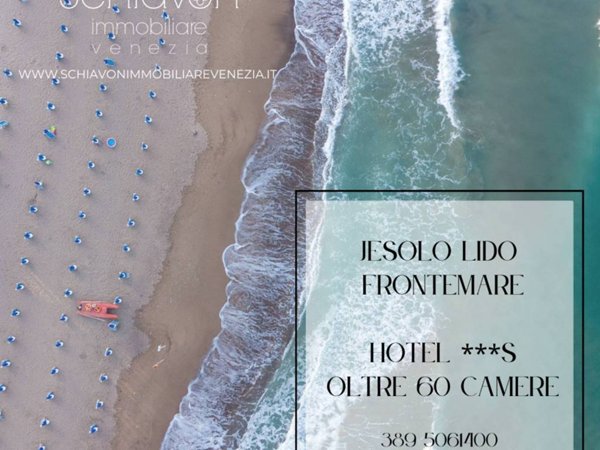 negozio in vendita a Jesolo in zona Lido