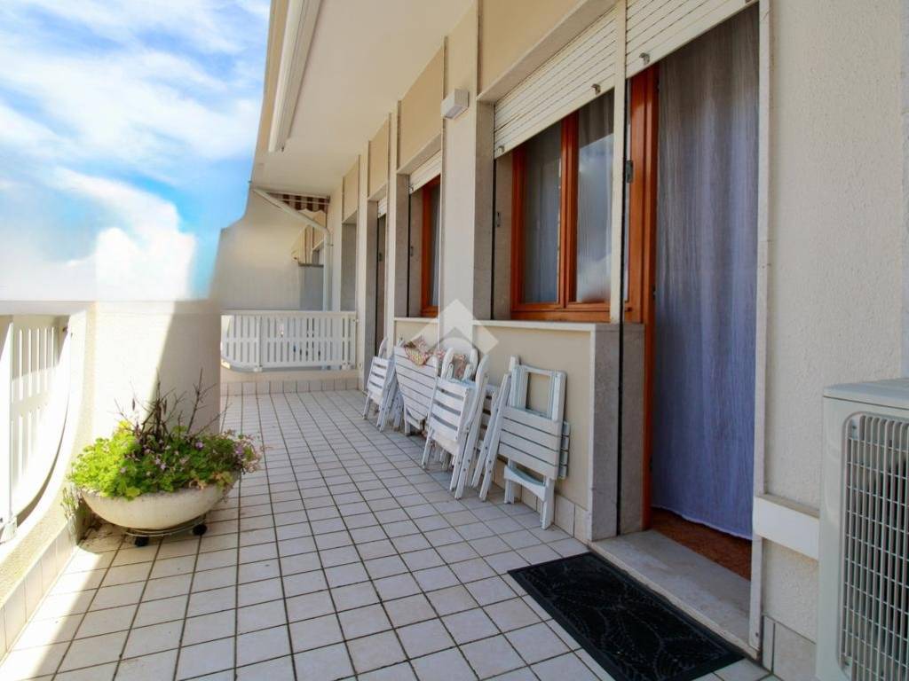 appartamento in vendita a Jesolo in zona Lido