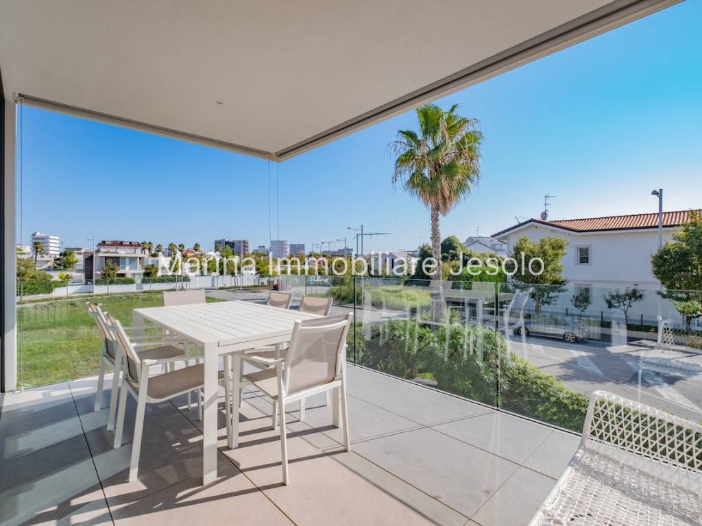 appartamento in vendita a Jesolo in zona Lido