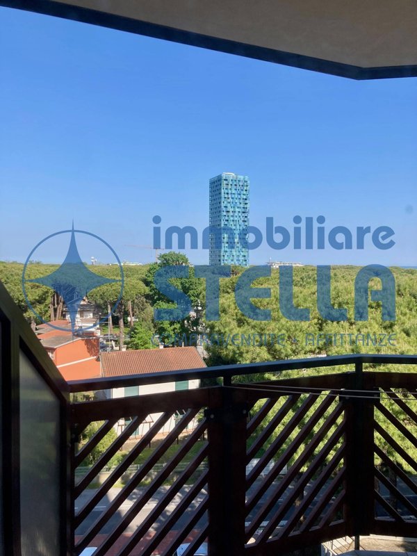 appartamento in vendita a Jesolo in zona Lido